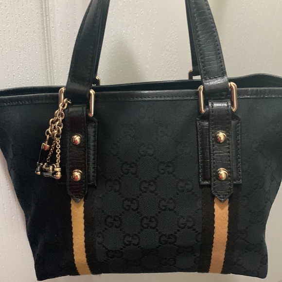 Authentique Gucci purse.  Canvas. Black with taupe stripe. - Picture 8 of 14